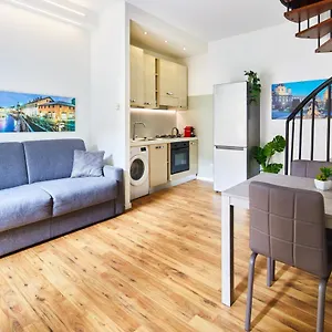 House Navigli In The Heart Of The Naviglio Grande Apartamento